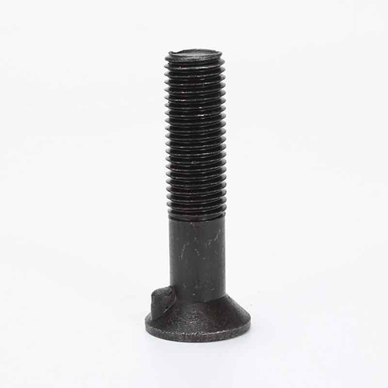 플러시 및 안전한 고정을 위해 접시형 볼트가 필수적인 이유는 무엇입니까?