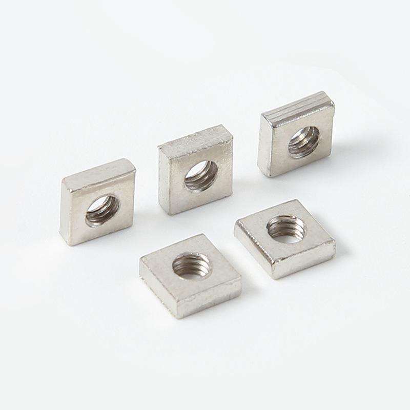 사각 머리 너트